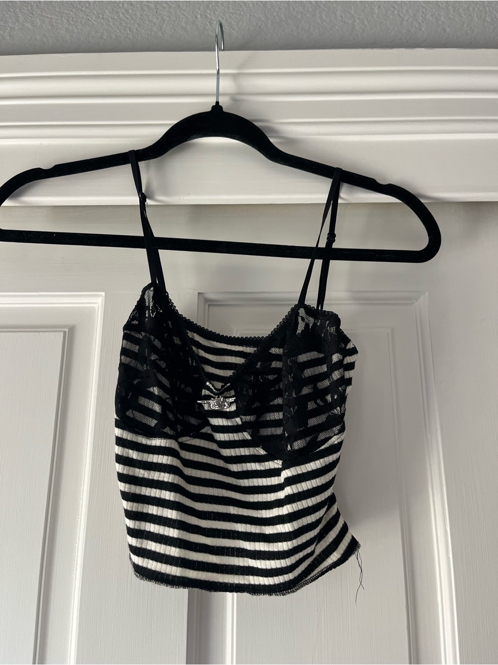 Boys Lie Penny Lane Top Black & White Striped Lace-Trim Crop Cami